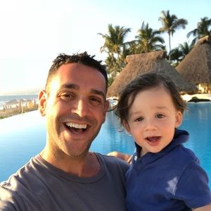 Meet your Posher, Eldad